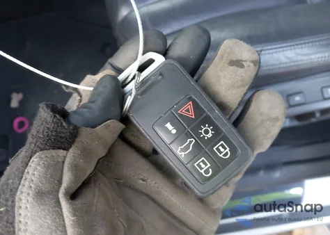 2014 Volvo Xc60 3.2 from USA, damaged, VIN YV4940DZ3E2508489